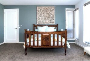 Fer et planche à repasser, Wi-Fi gratuit, draps fournis