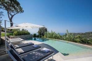 Pool - Villa Andrilla: Infinity Pool by Feeling Italy (Massa Lubrense)