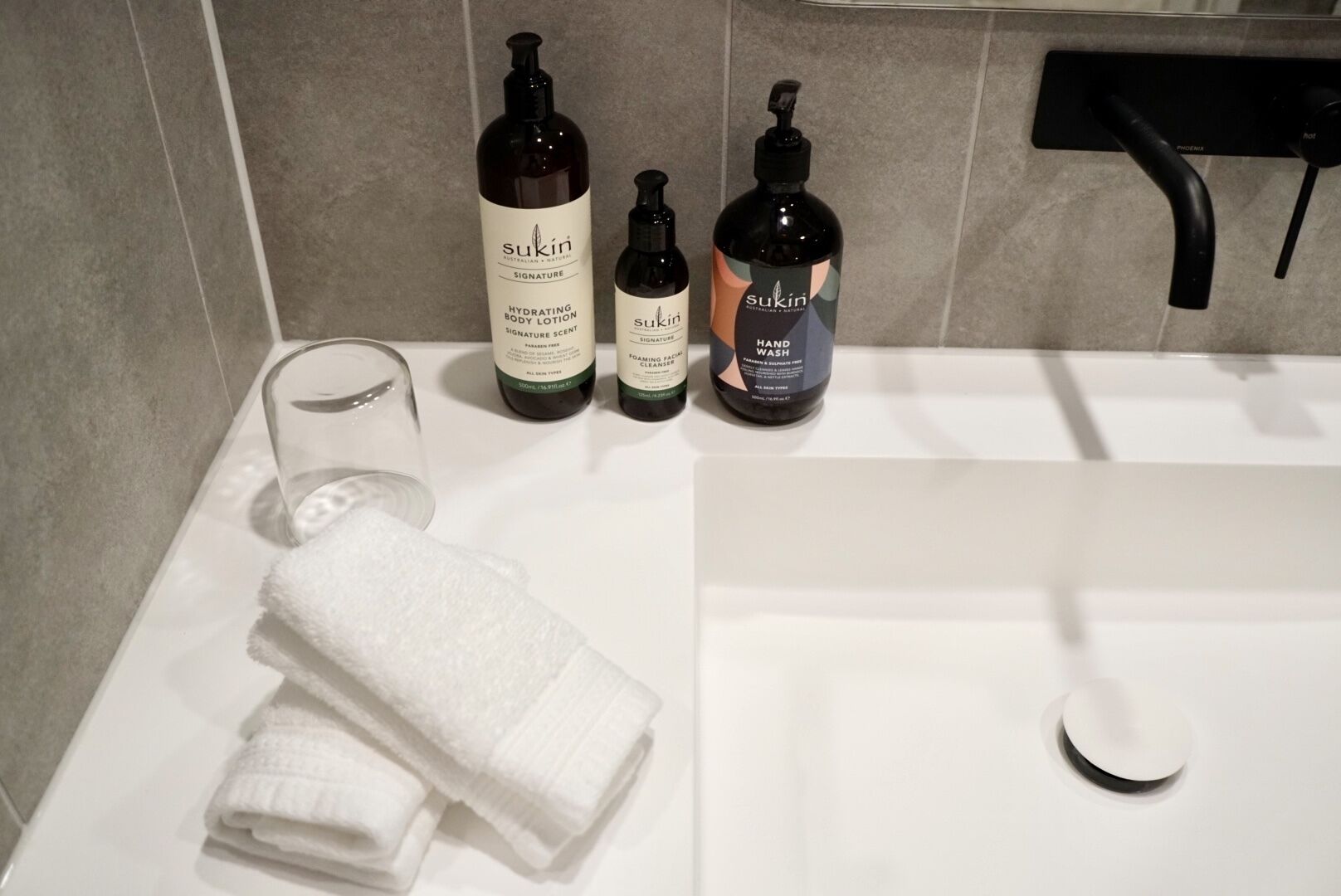 Exquisite 2BR apartment M-city with resort and mountains Views