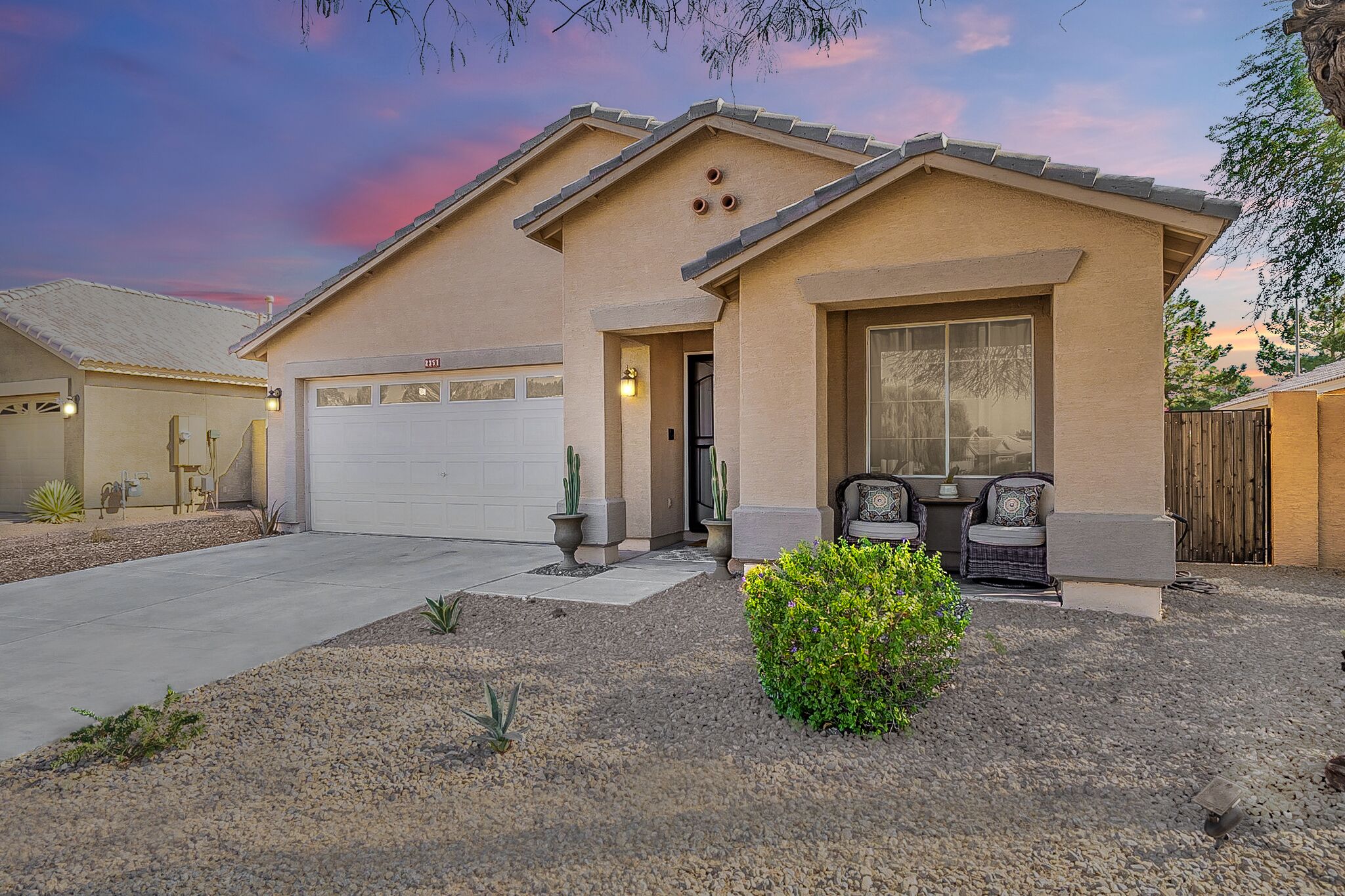 The Scenic Saguaro - 3BD 2BA Home w/ Sunset Views
