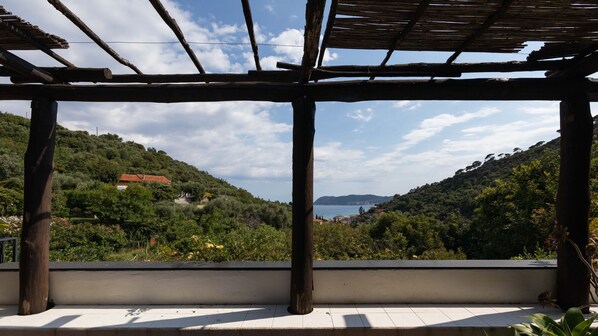 Ferienhaus (2 Bedrooms) | Ausblick vom Zimmer