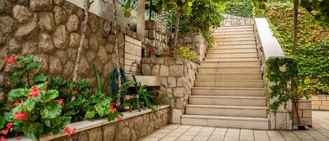 Dubbelrum (Double Room) | Exteriör