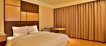 Ji Hotel