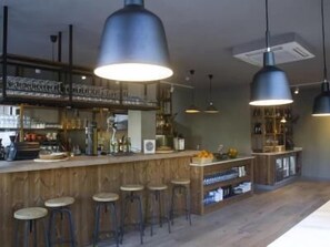 Baari (majoituspaikassa)