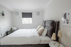 Exclusive Penthouse | 1 bedroom, iron/ironing board, free WiFi, bed sheets