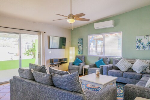 Casa Tres: Charming, quiet retreat near the sandy beach of Playa Encanto