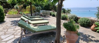 Characteristic villa with private pool 50 m from the beach