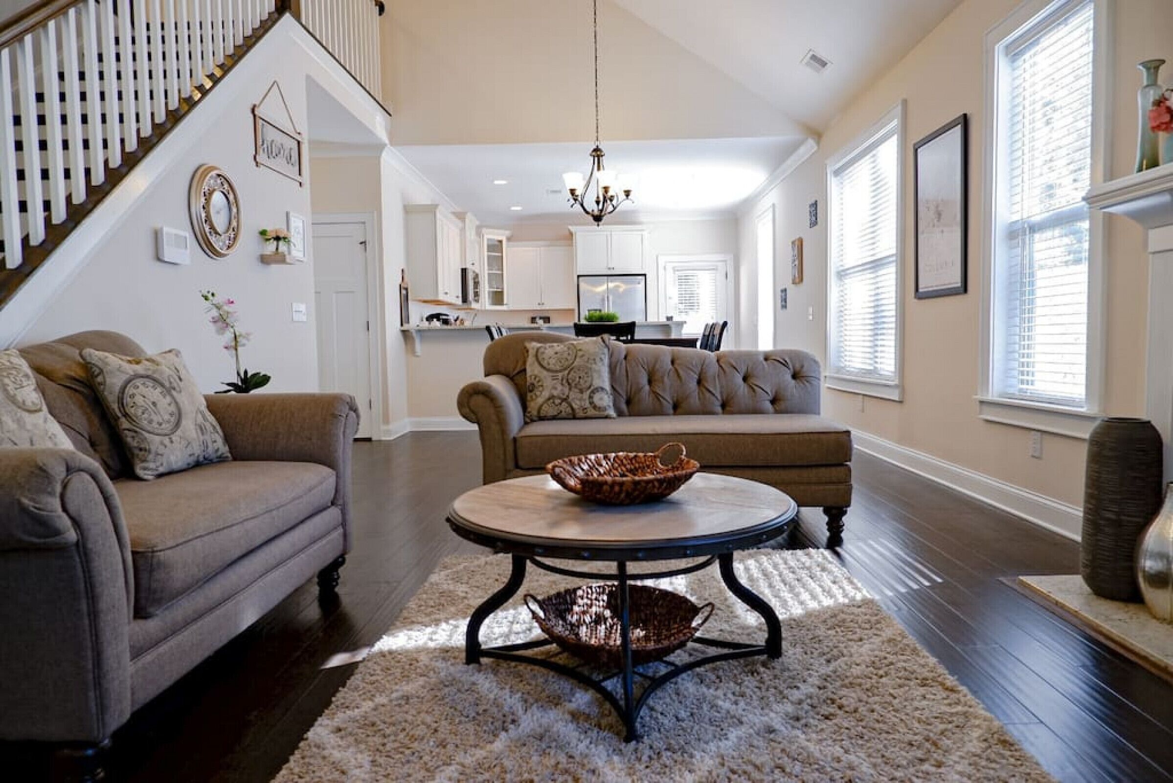 テレビ、暖炉