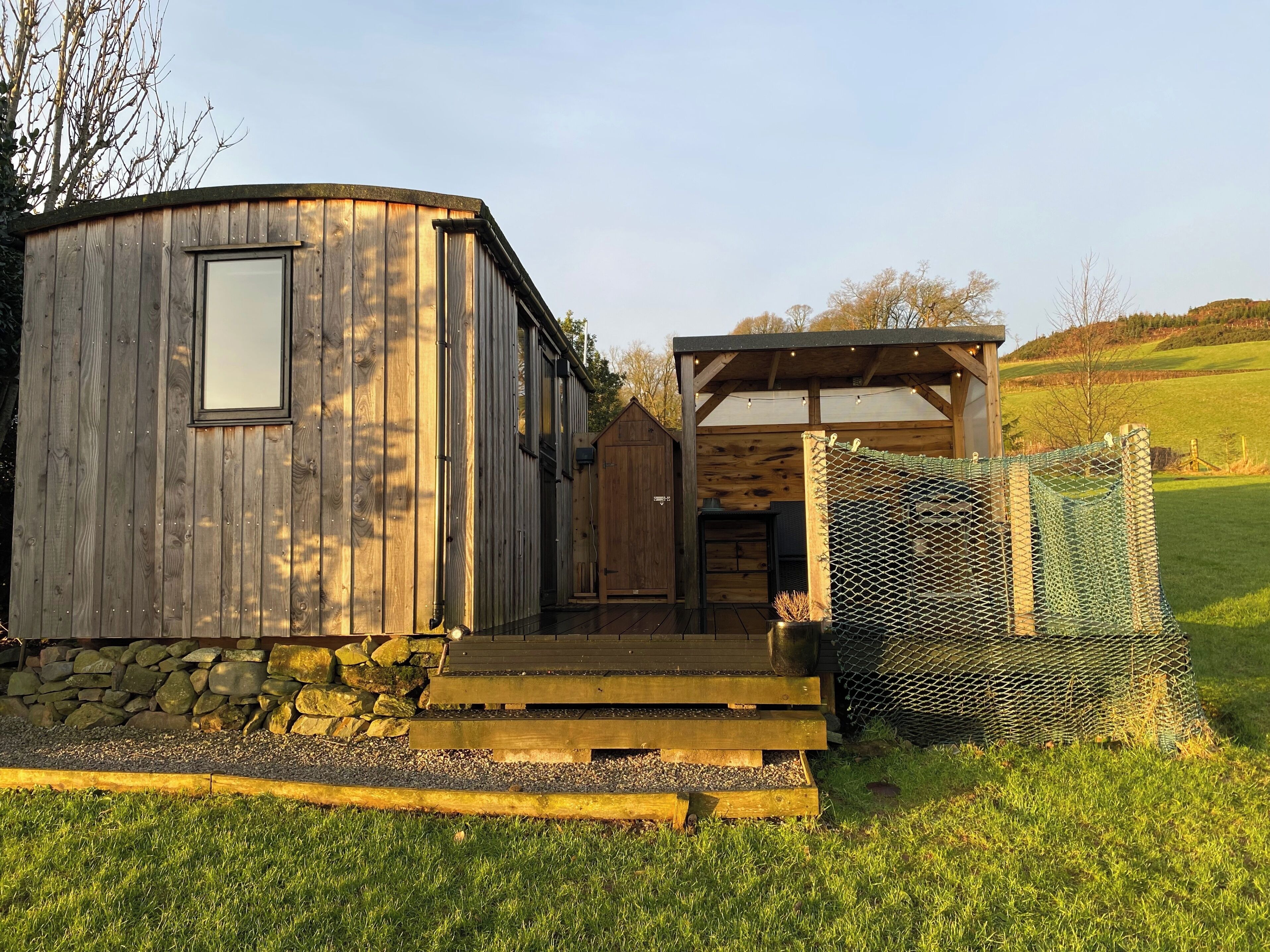 Cabin | Exterior
