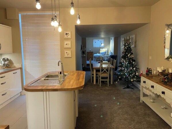 Interior - Cosy House set in historic town of Clitheroe.....3 bedrooms sleeps 5 (Clitheroe)