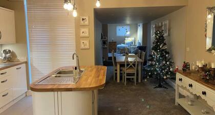Cosy House set in historic town of Clitheroe.....3 bedrooms sleeps 5