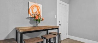 Comfortable stay in historic Sherman Hill-3