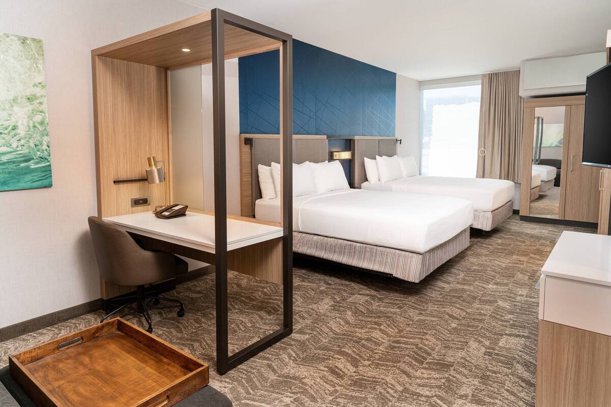1 bedroom, hypo-allergenic bedding available, desk, laptop workspace
