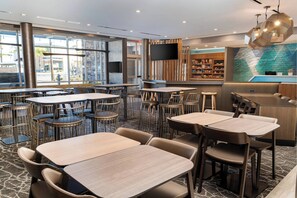 Lobby-Lounge