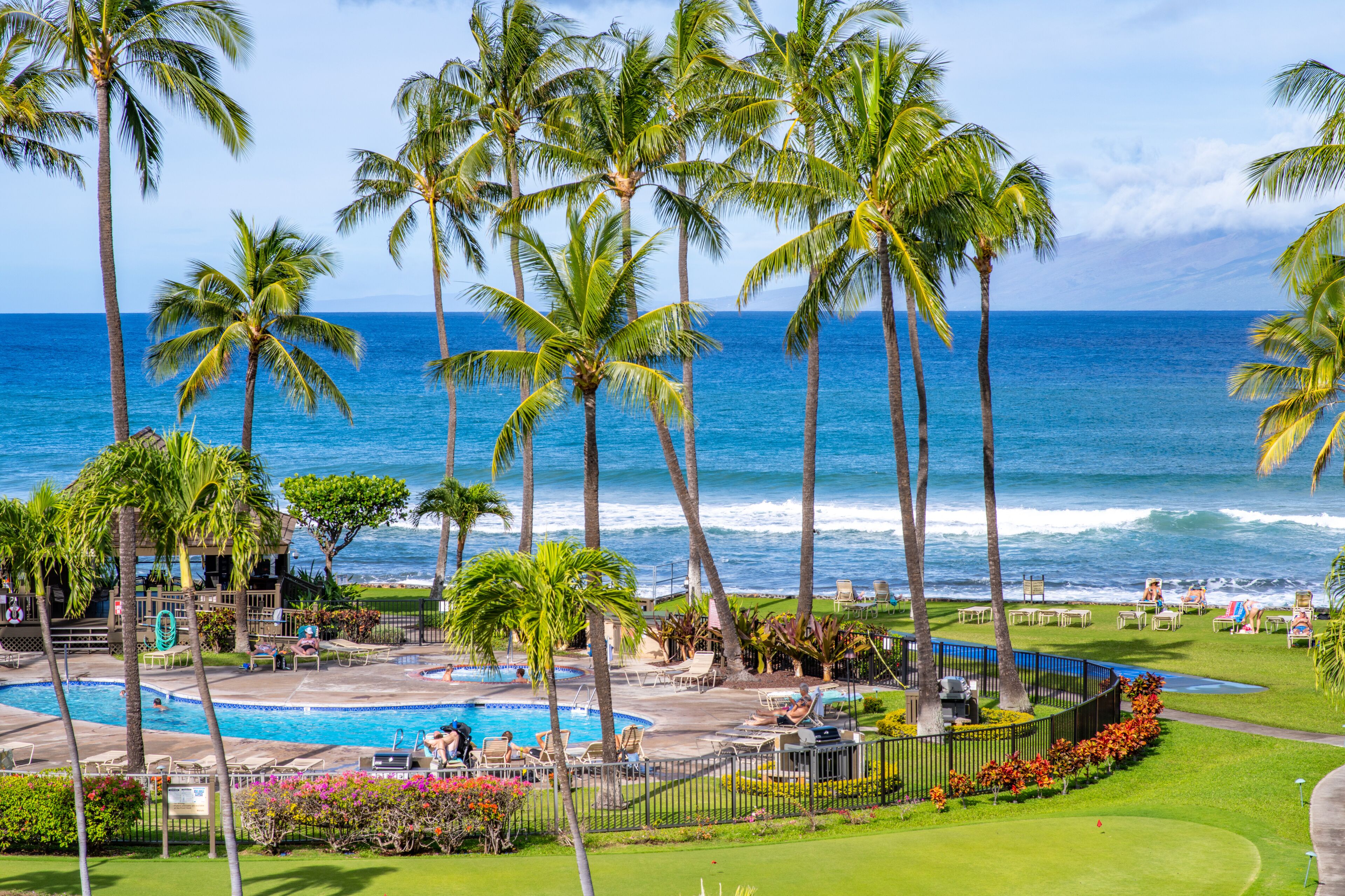 屋外プール、温水プール