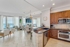 Microwave, dishwasher, coffee/tea maker, toaster