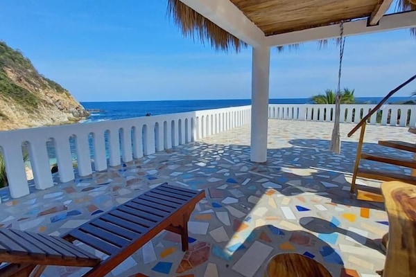Casa El Delfin, 3rd Floor Bungalow