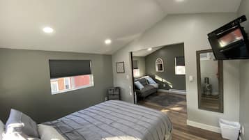 2 bedrooms, iron/ironing board, travel cot, free WiFi