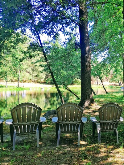 Private Lake Flower Farm 100 acres