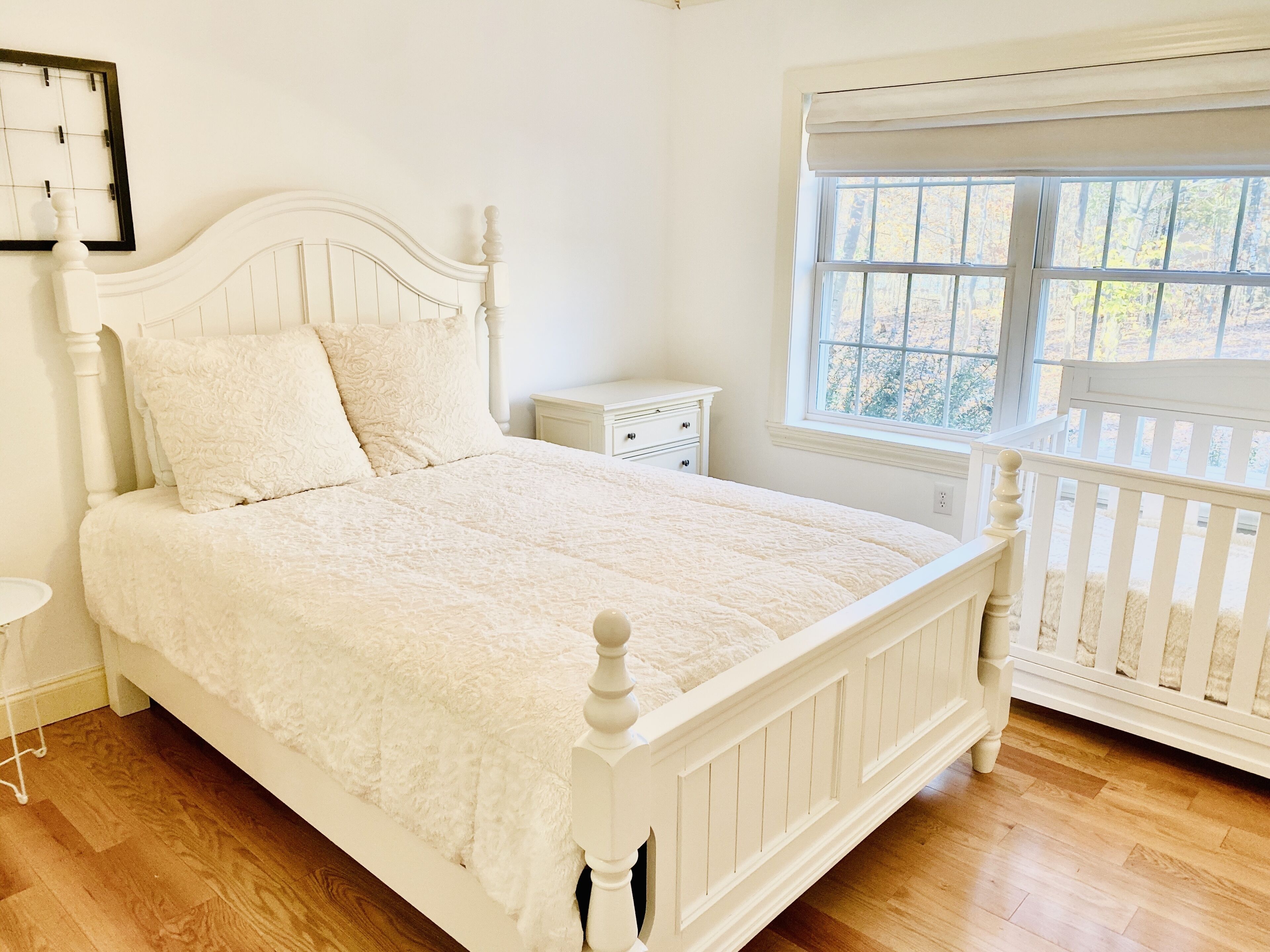 Enchanting Modern Farmhouse by the Lake