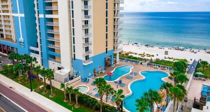 King Bedroom Condo with Bunk Room. Sleeps 6 —18th Floor Majestic Beach Resort