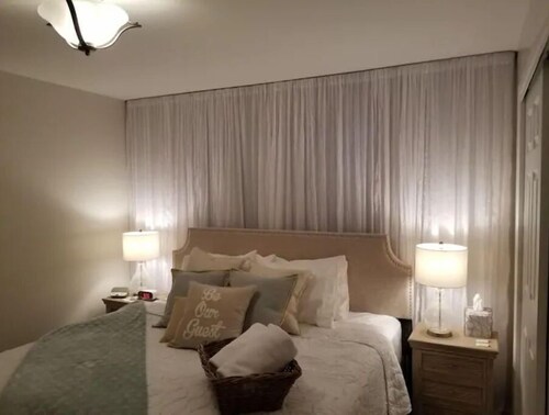 Lyle and Taylor present- The Comfort is Amazing!!