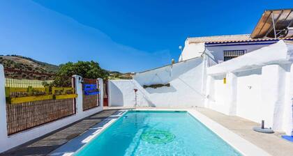 Asiento del Río Pruna by Ruralidays