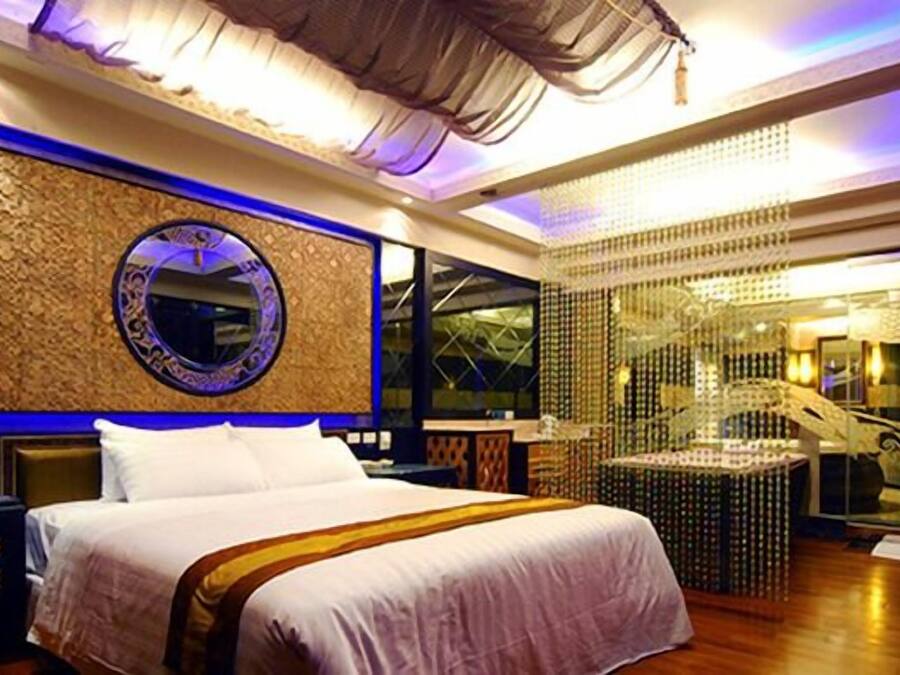 Standaard tweepersoonskamer | Geluiddichte muren, extra bedden, gratis wifi, beddengoed