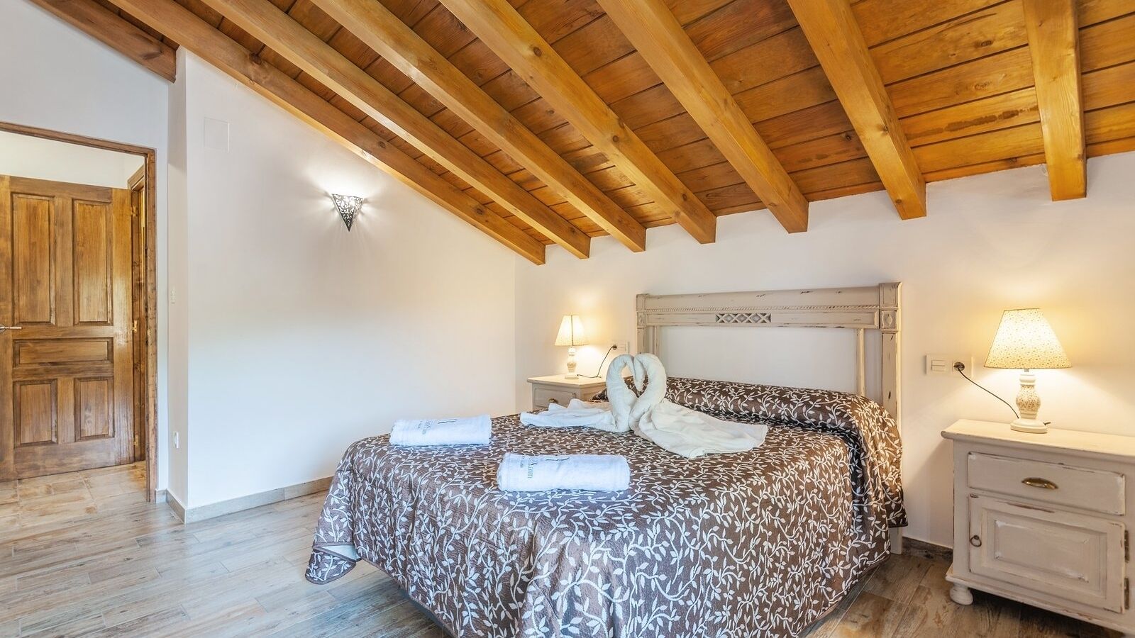 Casas Rurales Almoguer Frailes by Ruralidays