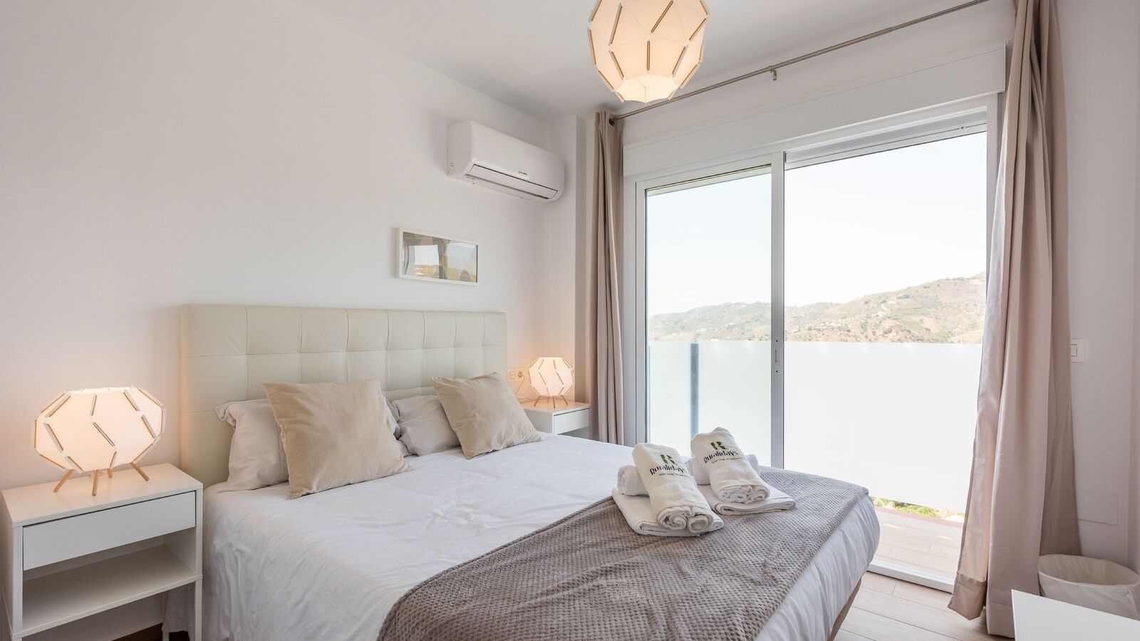 Villa Esperanza Canillas de Albaida by Ruralidays