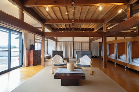Interior. Escape to Your Own Traditional Japanese Home in Nirasaki.(Max 6 Guests)