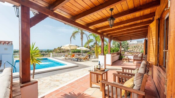 Terrace/patio - Cortijo La Tata Almayate Alto by Ruralidays (Málaga)