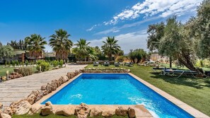Pool - Capricho de Luna Atarfe by Ruralidays (Granada)