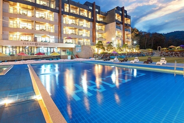 Seasonal outdoor pool