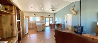 Sunset Ride Ranch /Foreman's house