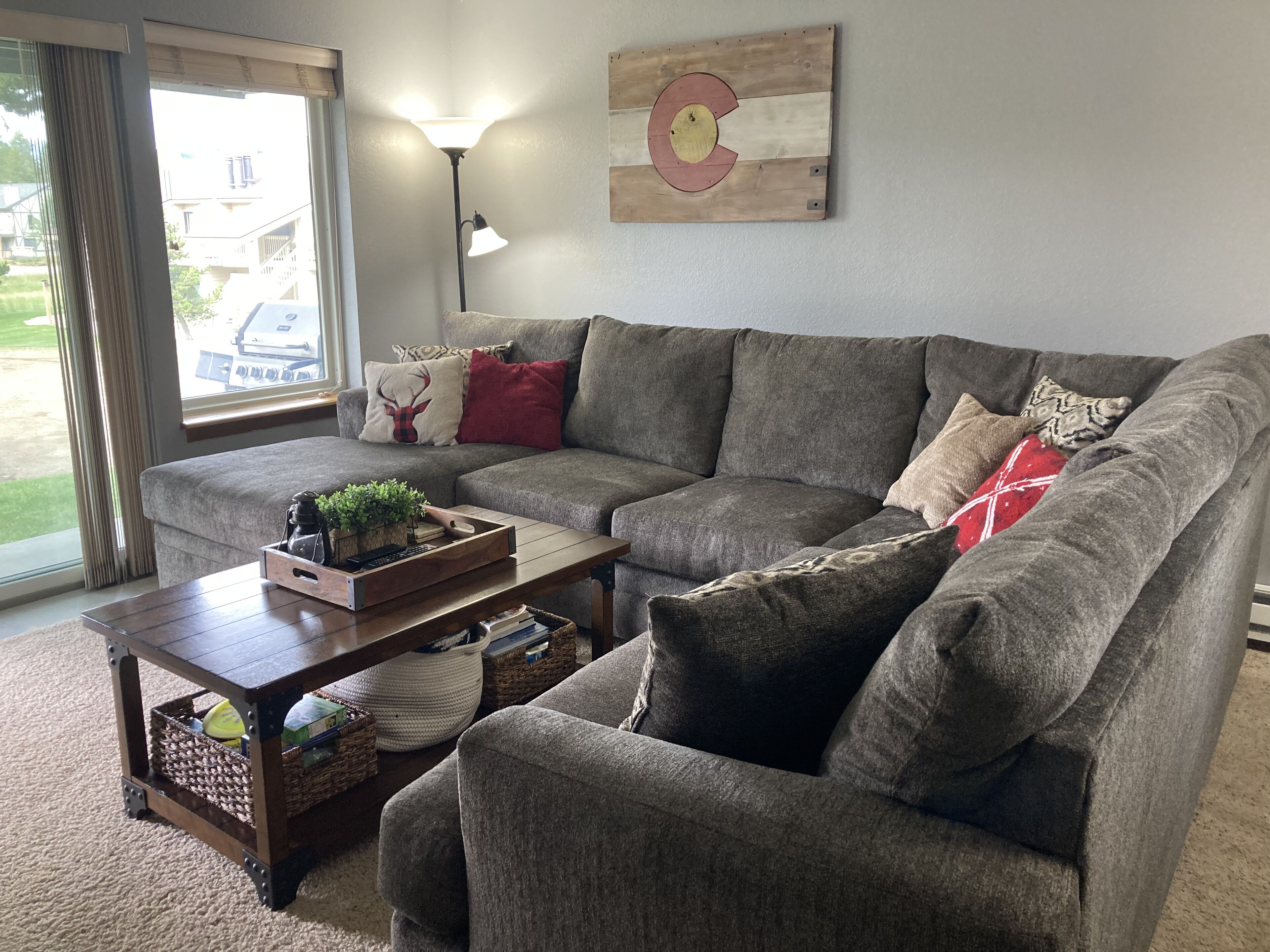 Great family friendly 2 Bedroom, 2 bath Condo with Club MeadowRidge Access