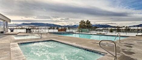 Outdoor pool, a heated pool