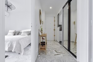 1 camera, ferro/asse da stiro, Wi-Fi, lenzuola