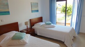 2 slaapkamers, een kluis op de kamer, een strijkplank/strijkijzer