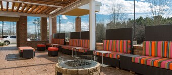 Home2 Suites โดย Hilton Charlotte Belmont