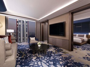 Down duvets, minibar, in-room safe, desk - Fairmont Ambassador Seoul (Seoul)
