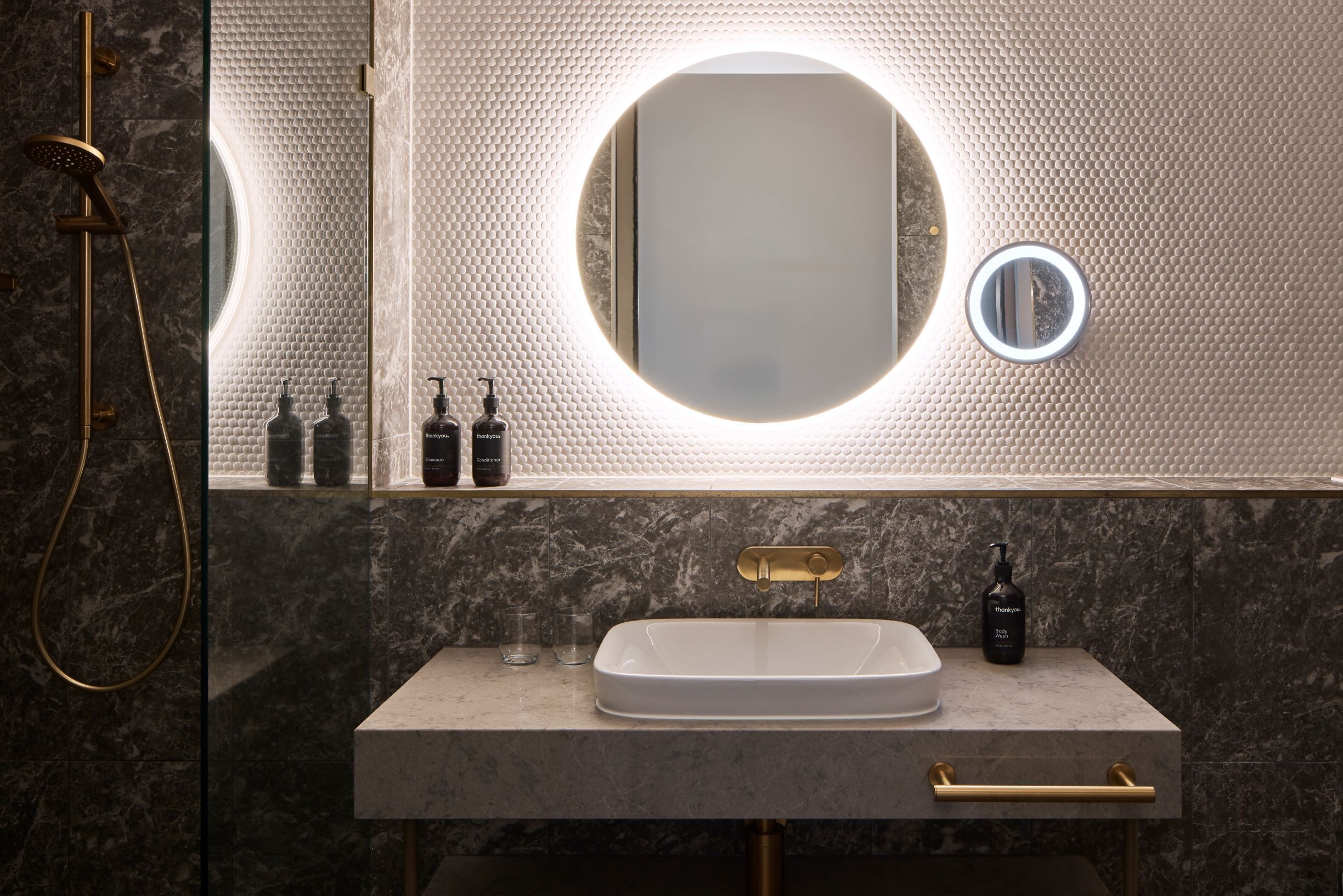 shower, rainfall showerhead, free toiletries, hair dryer