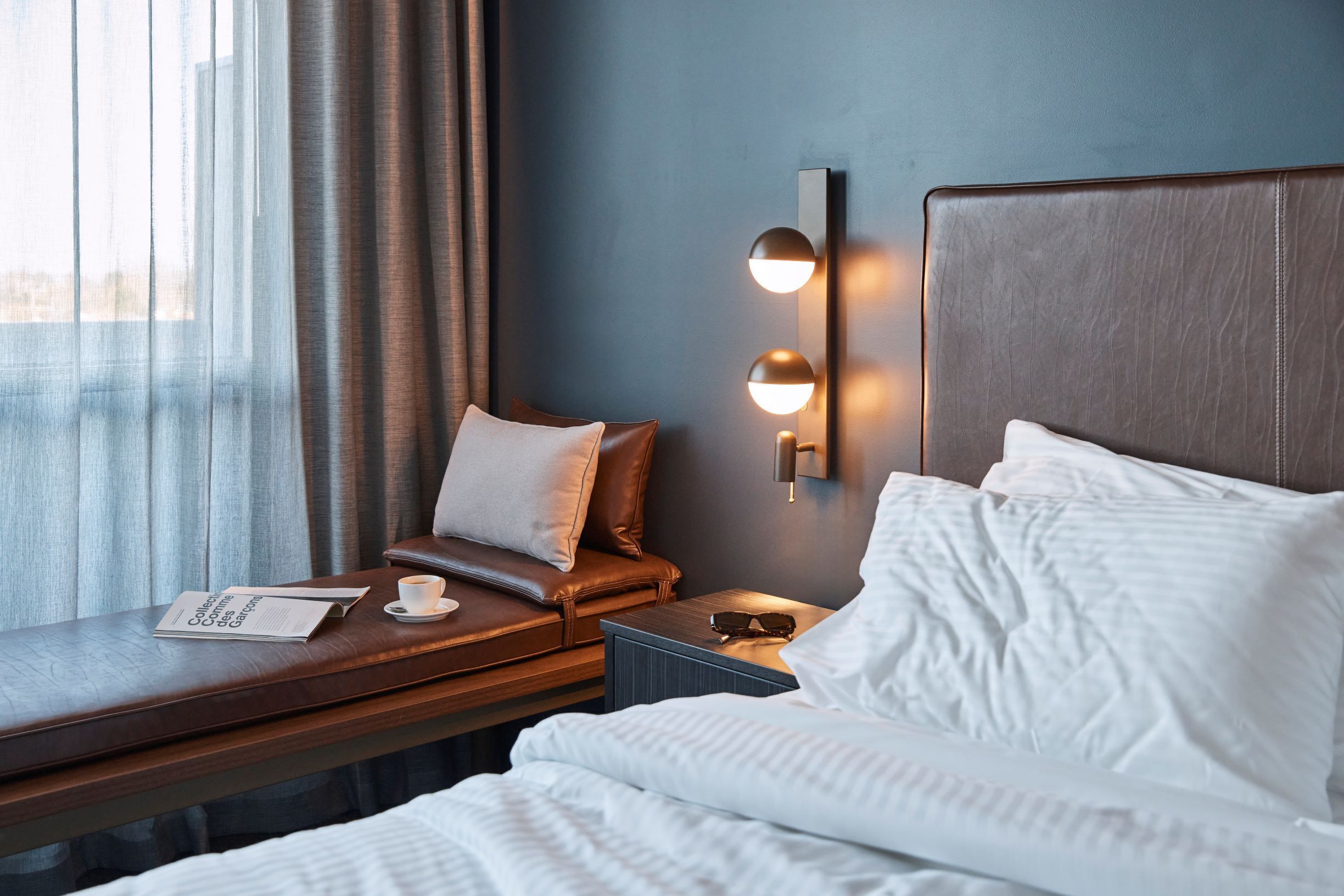 king room | 1 bedroom, minibar, in-room safe, desk