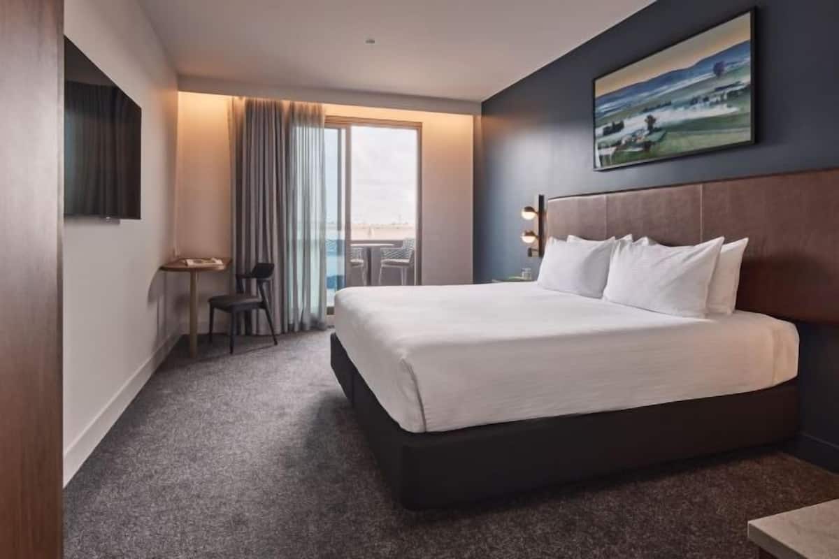 1 chambre, minibar, coffre-fort, bureau