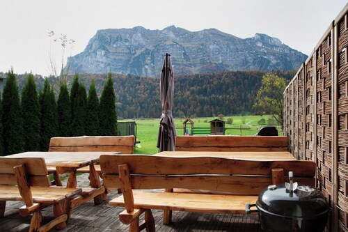 Ferienhaus "Villa Kanisblick" mit Bergblick, Garten & WLAN