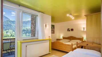 4 sovrum, strykjärn/strykbräda, gratis wi-fi och sängkläder