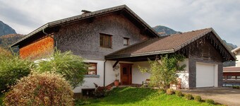 Holiday Home “Villa Kanisblick” with Mountain View, Garden & Wi-Fi