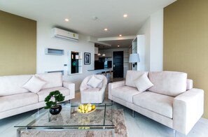 Apartment, 2 Bedrooms | Living area | TV