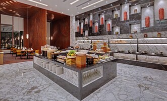 2 restaurants, vegetarian cuisine