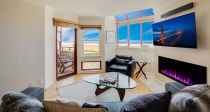 OCEANFRONT Direct VIEW at the beach/ balcony/elevator